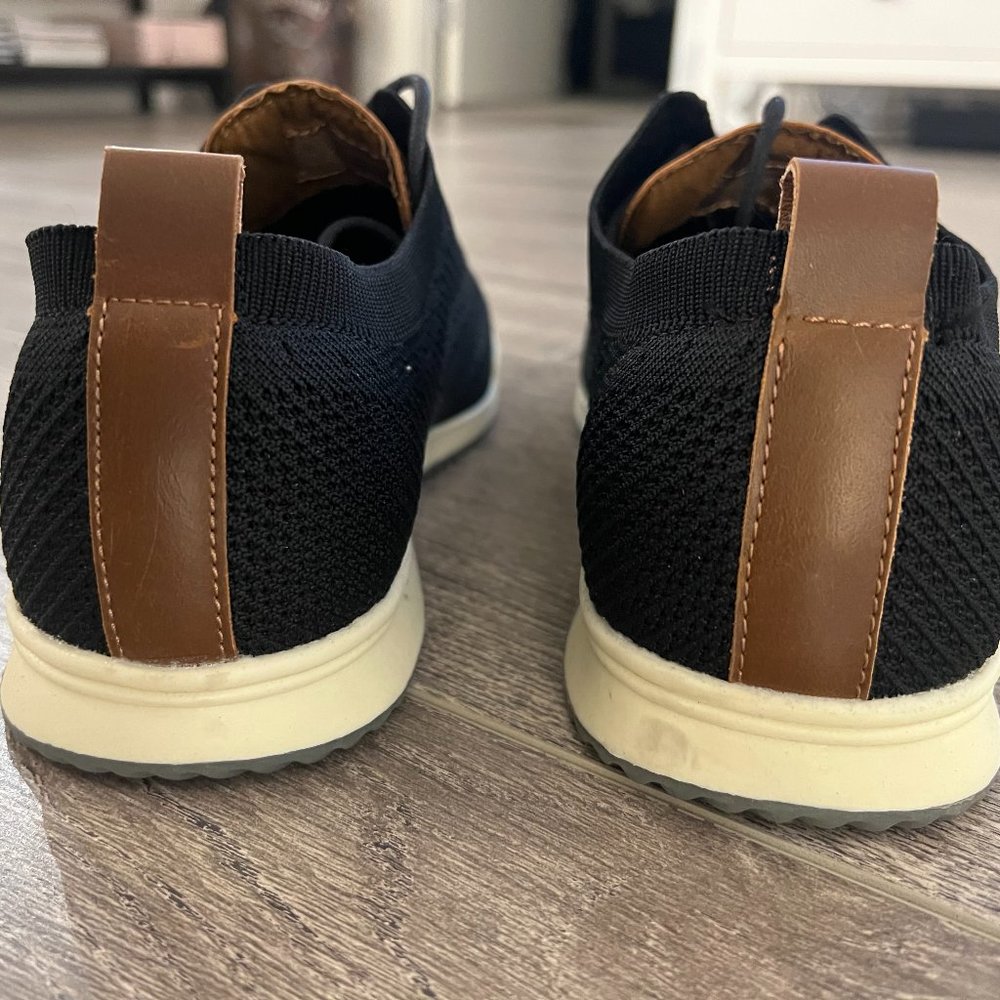 IZOD men shoes, brand new, Size 10